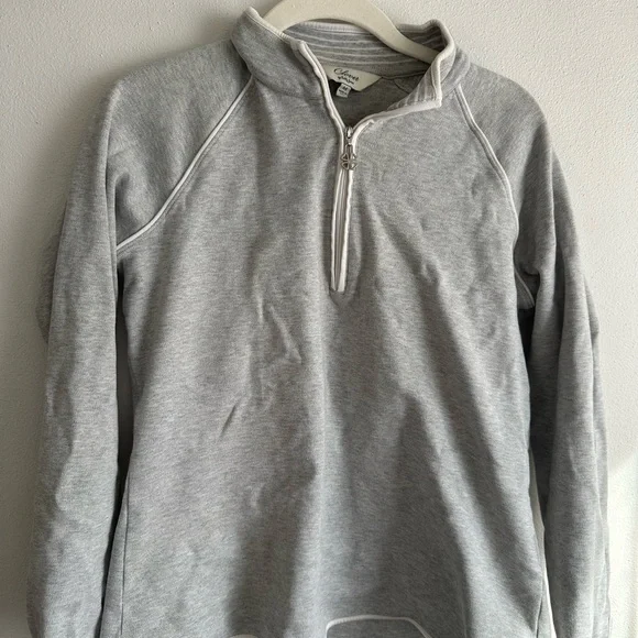 Gray Quarter-Zip woman’s golf Sweater - Picture 1 of 4